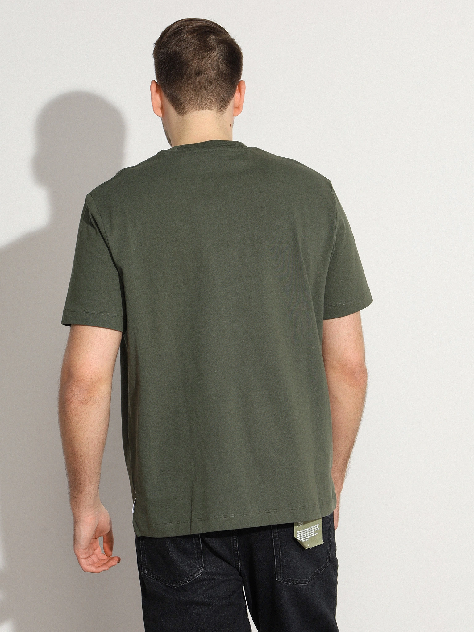 Футболка зеленого цвета из хлопка